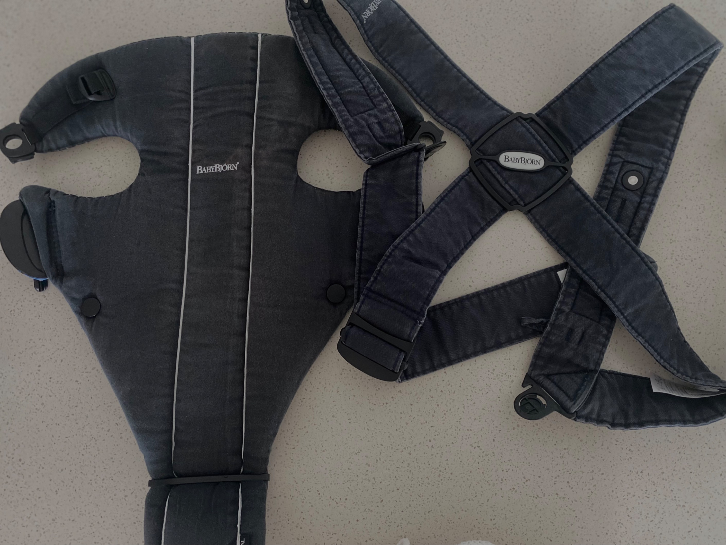 BabyBjorn Baby Carrier max11kg