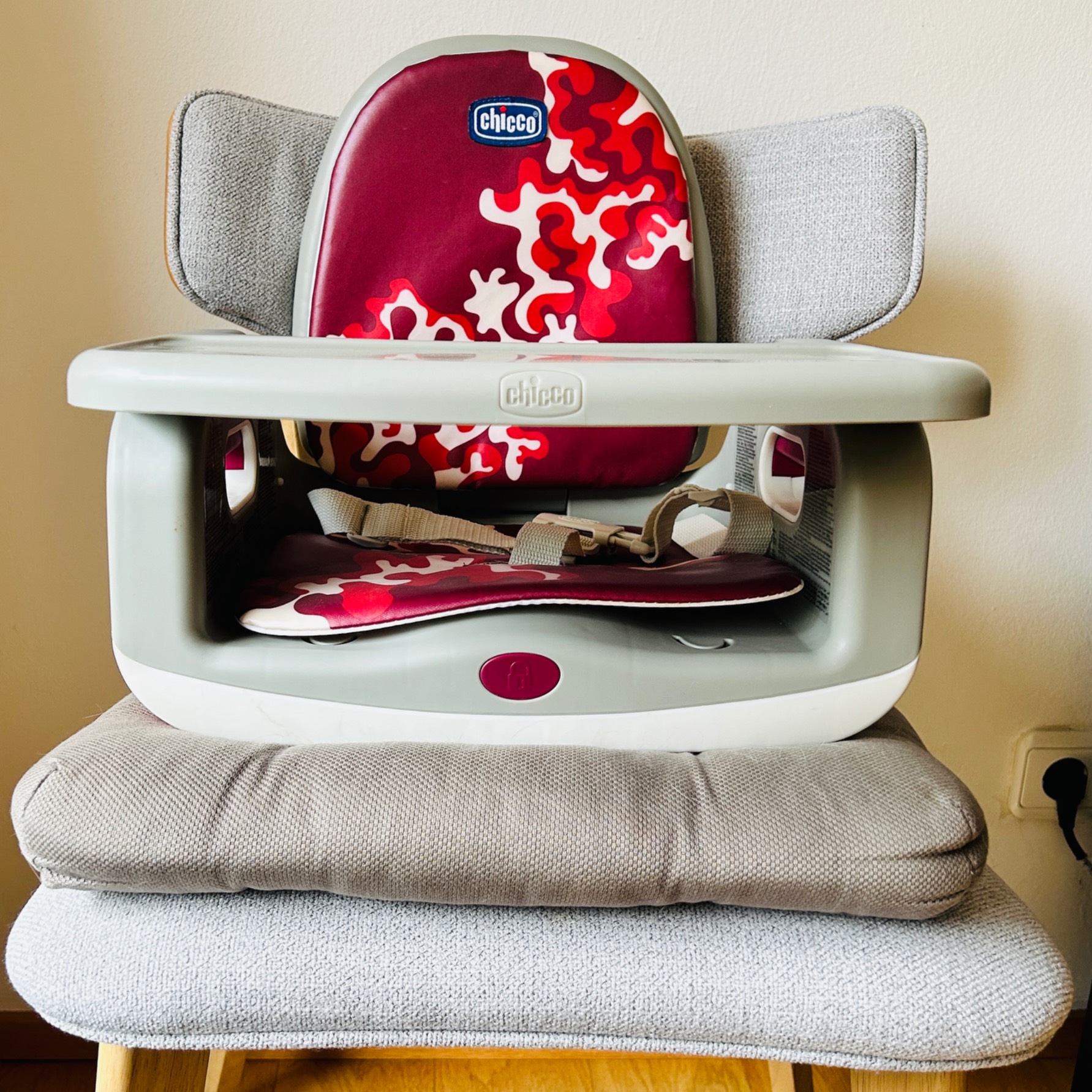 Chicco Up to 5 Highchair - Child Chair Seat