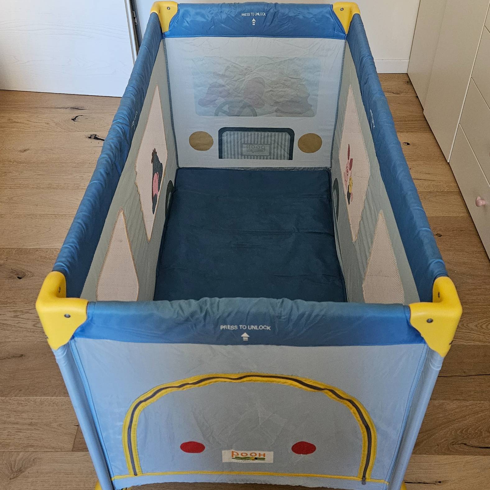 Camping cot
