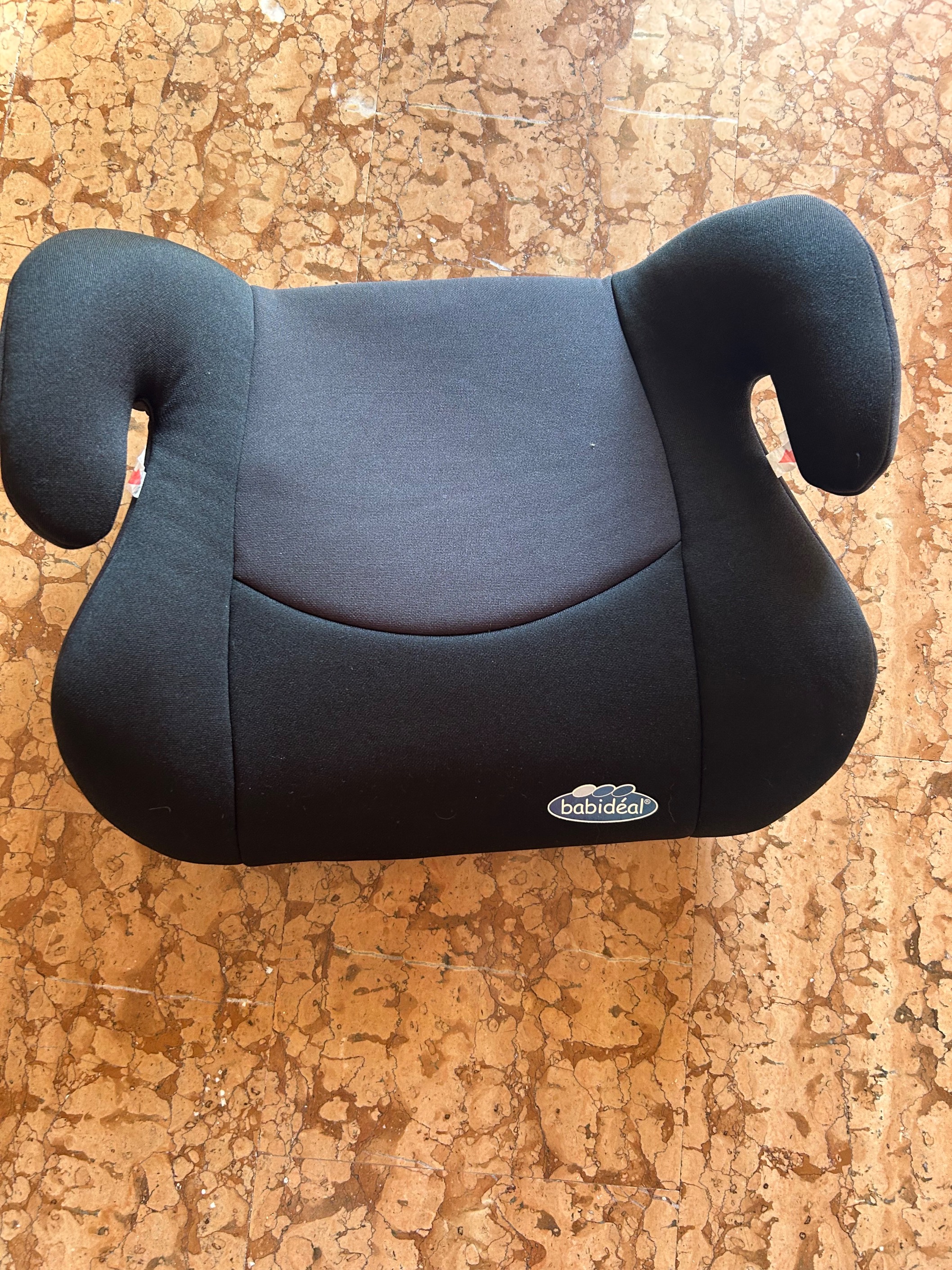 Booster seat 