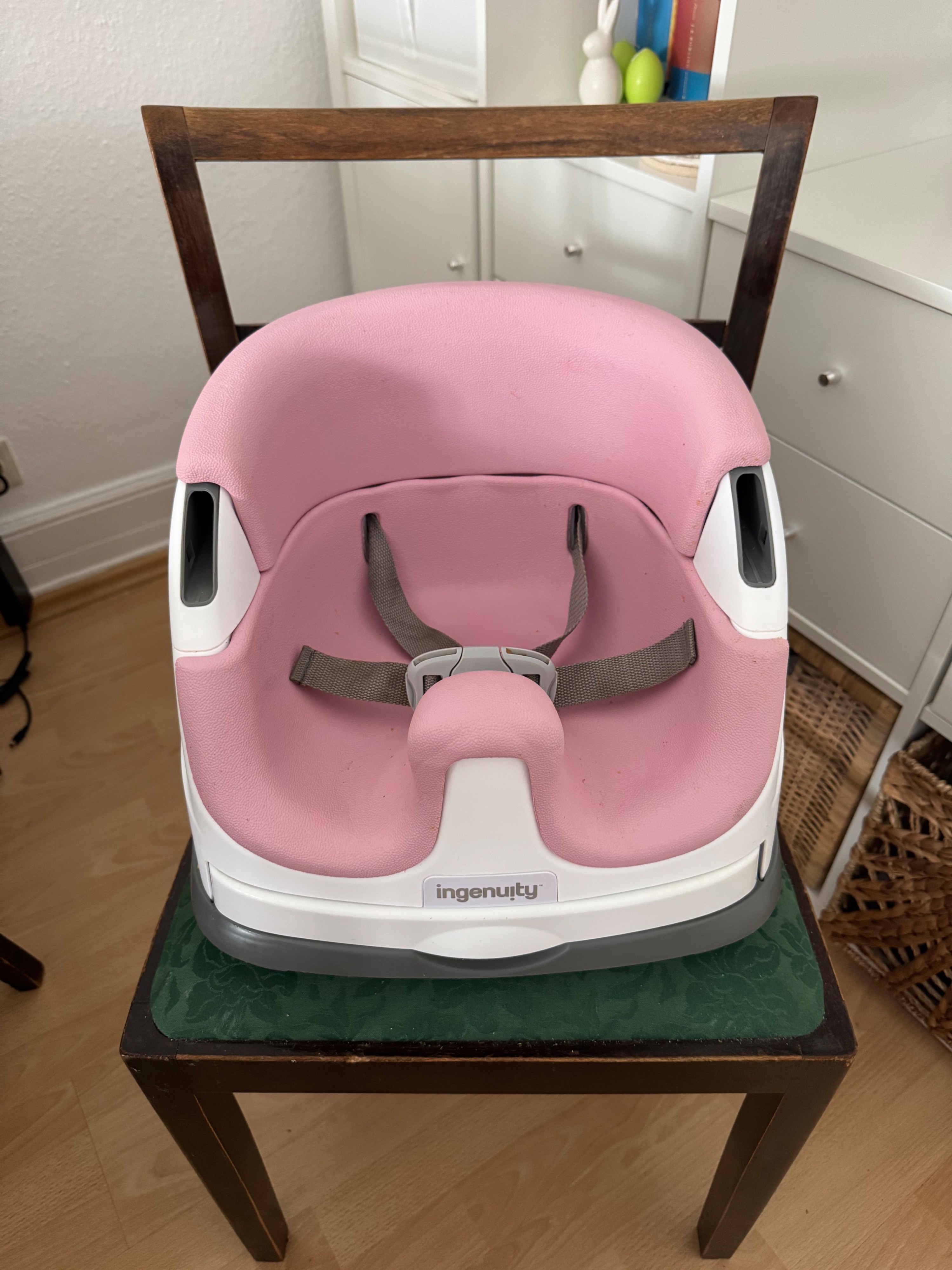 Ingenuity 2 in 1 baby booster and toddler seat 